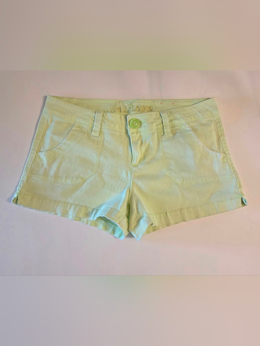 Wallflower Y2K Vintage Lime Green Lowrise Stretchy Shorty Shorts Junior's 9 EUC